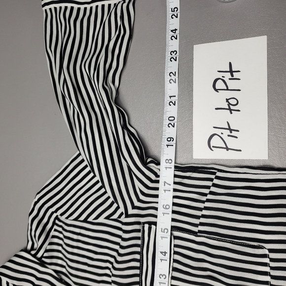 H&M sheer black and white striped top women's size 6 - Picture 7 of 9